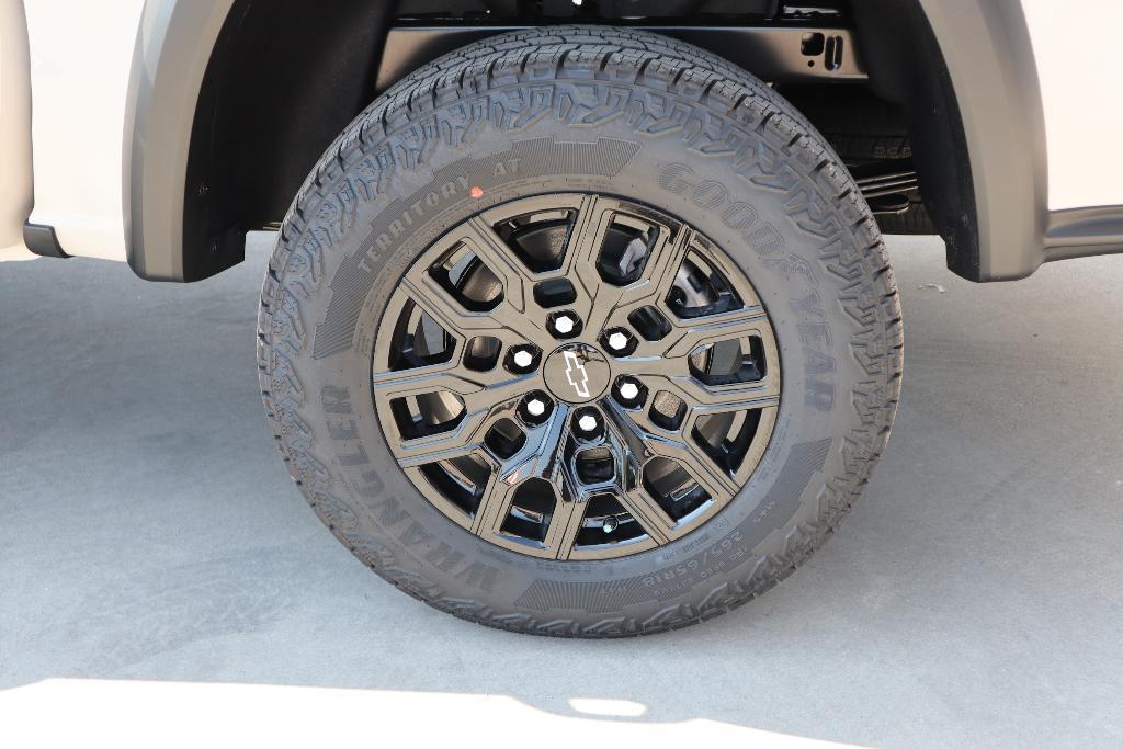 new 2026 Chevrolet Colorado car, priced at $45,370