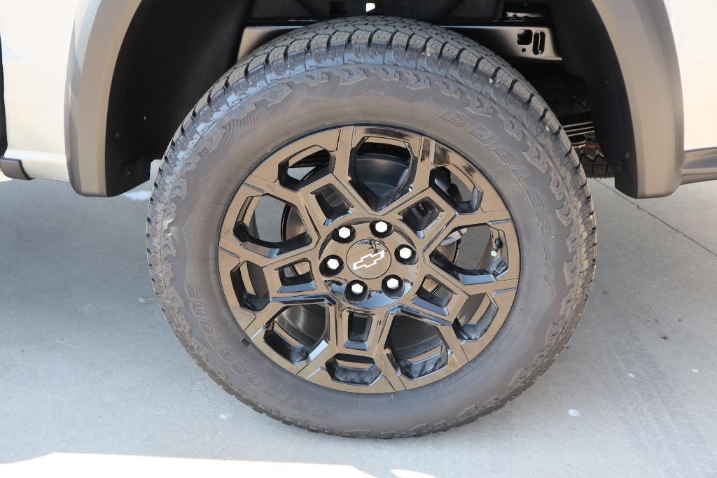 new 2026 Chevrolet Colorado car, priced at $41,495