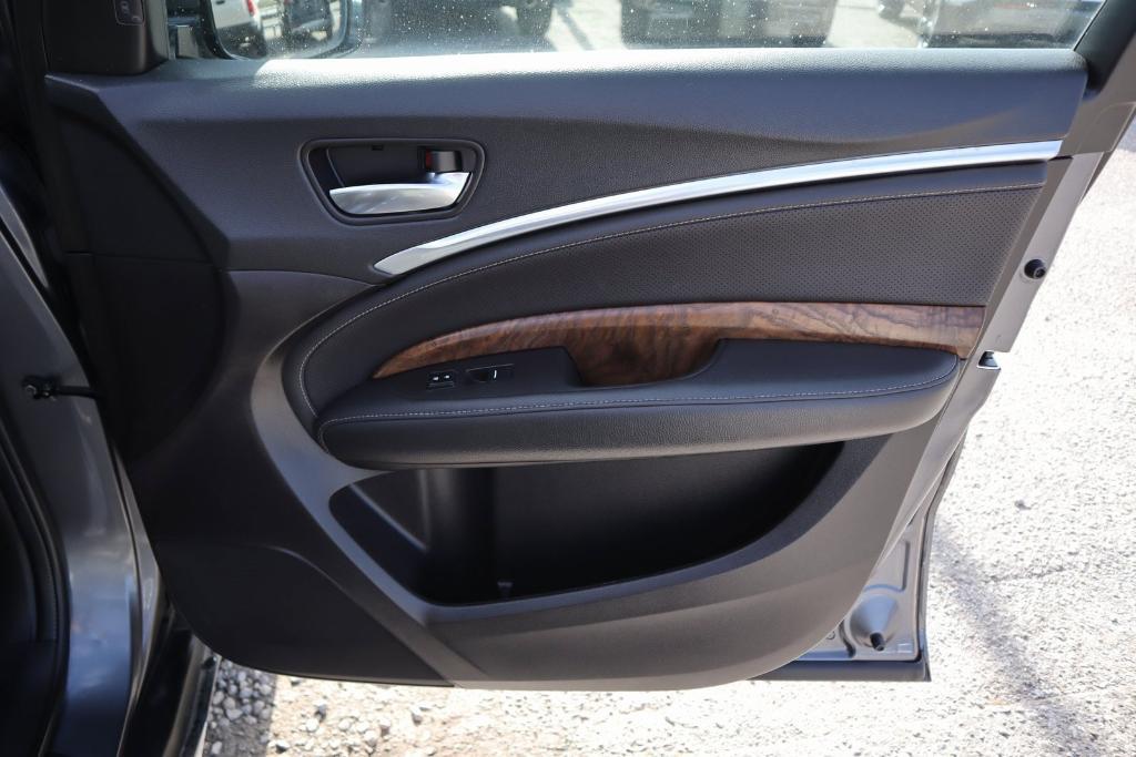 used 2020 Acura MDX car, priced at $29,977