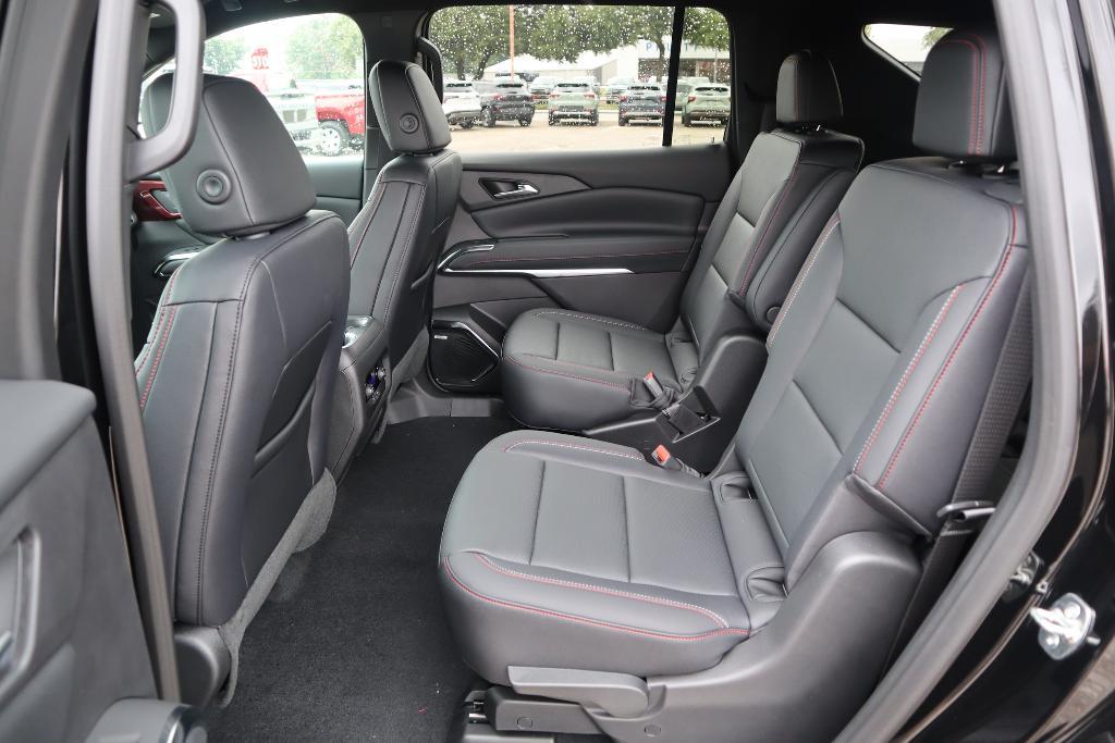 new 2026 Chevrolet Traverse car, priced at $55,955