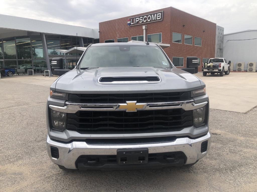 used 2024 Chevrolet Silverado 2500 car, priced at $50,977