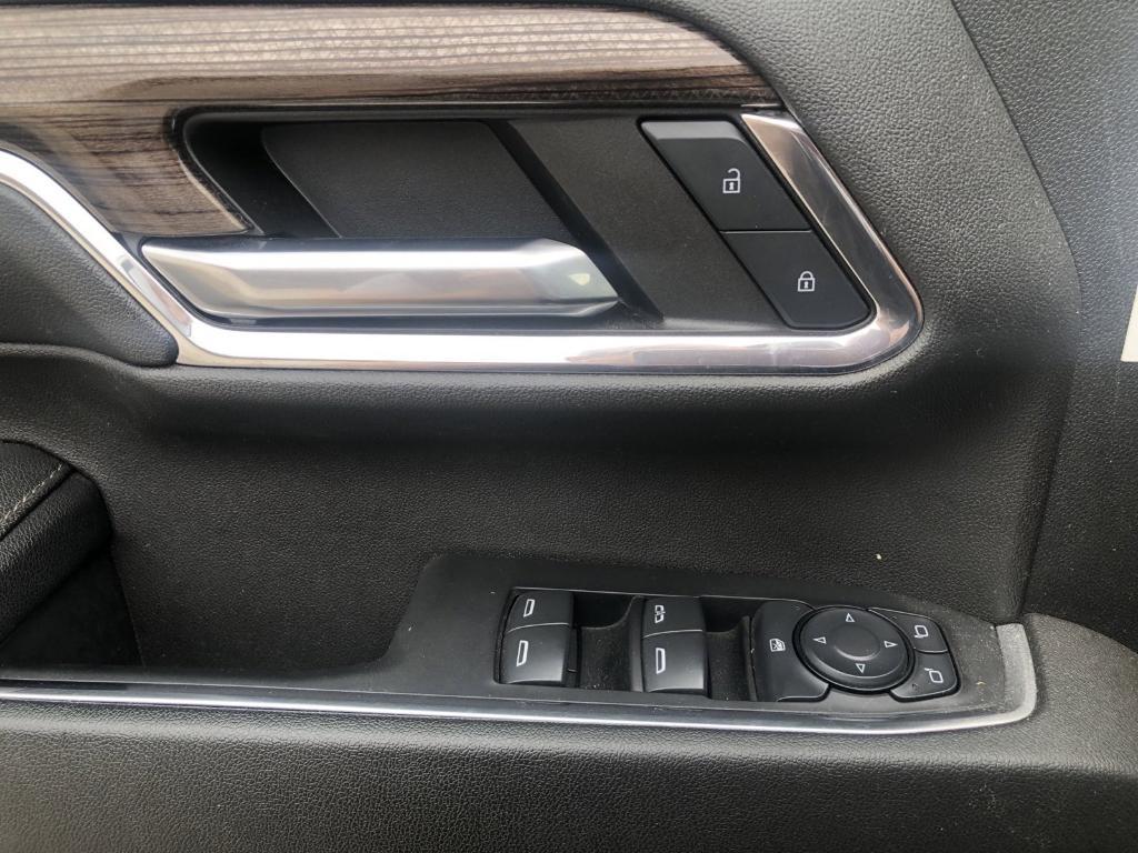 used 2024 Chevrolet Silverado 2500 car, priced at $50,977