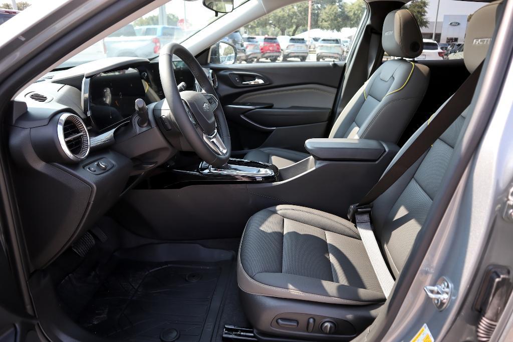 new 2026 Chevrolet Trax car, priced at $28,650