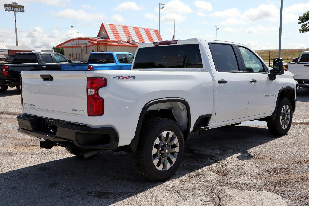new 2025 Chevrolet Silverado 2500 car, priced at $51,600