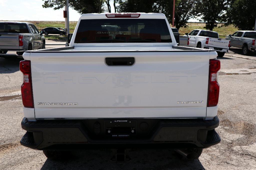 new 2025 Chevrolet Silverado 2500 car, priced at $51,600