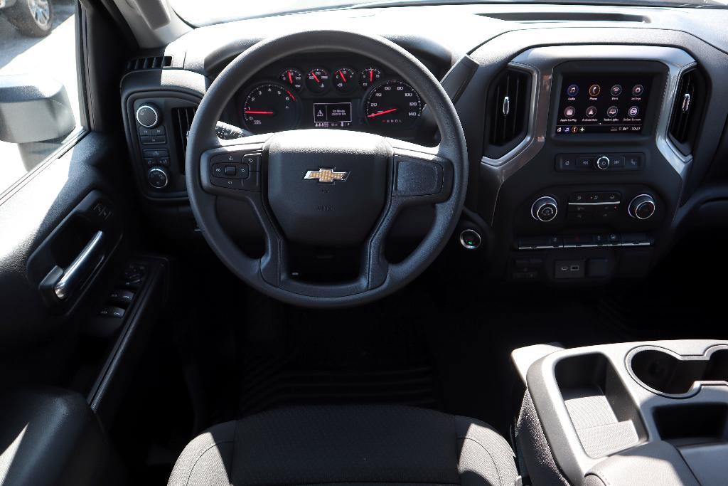 new 2025 Chevrolet Silverado 2500 car, priced at $51,600
