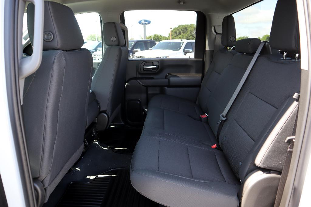 new 2025 Chevrolet Silverado 2500 car, priced at $51,600