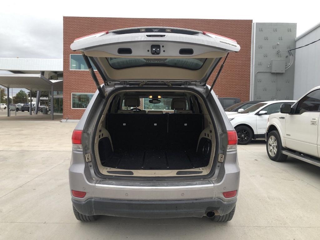 used 2017 Jeep Grand Cherokee car, priced at $13,977