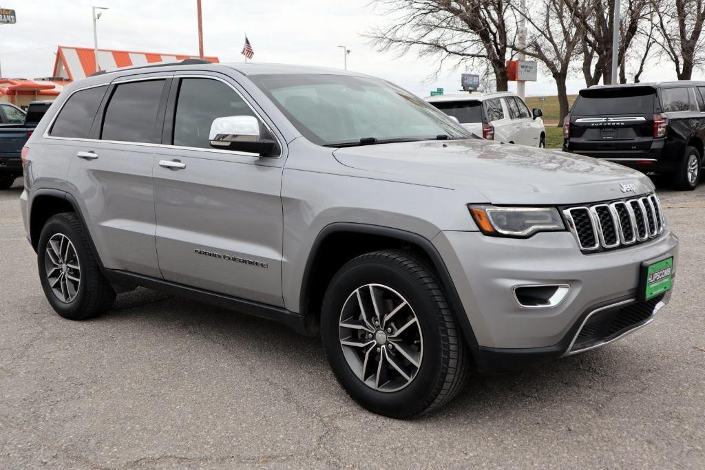 used 2017 Jeep Grand Cherokee car, priced at $12,877