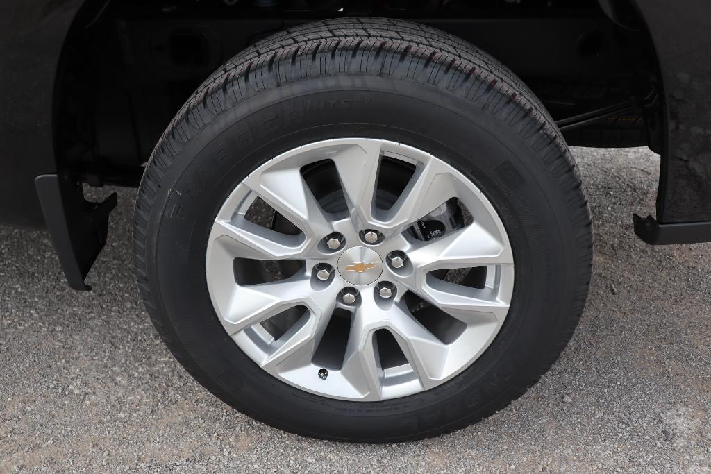 new 2025 Chevrolet Silverado 1500 car, priced at $43,545