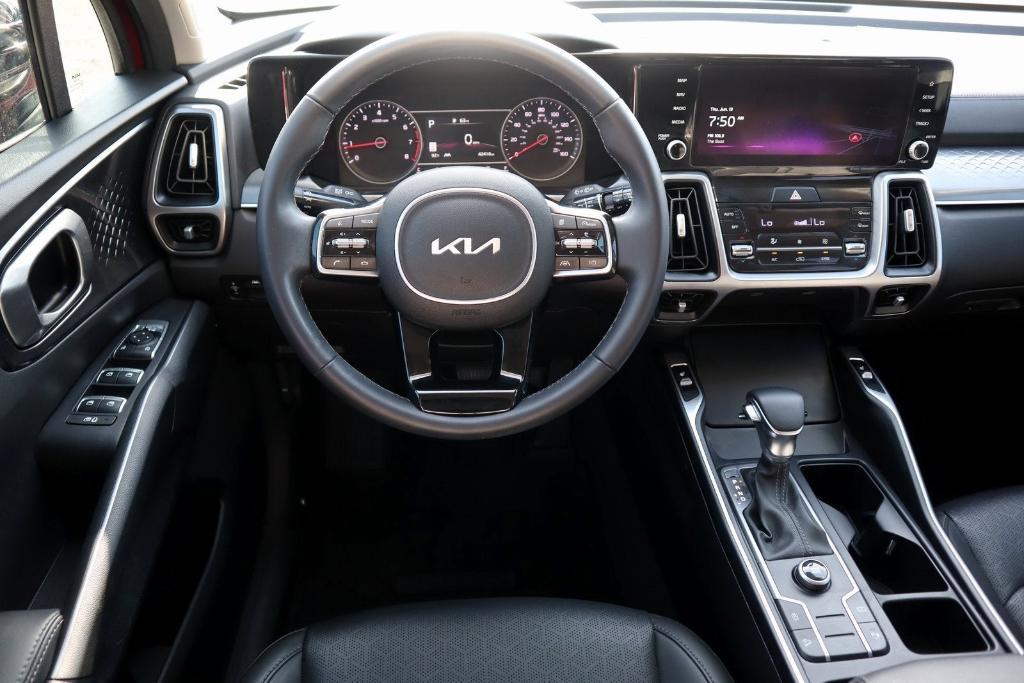 used 2023 Kia Sorento car, priced at $25,477