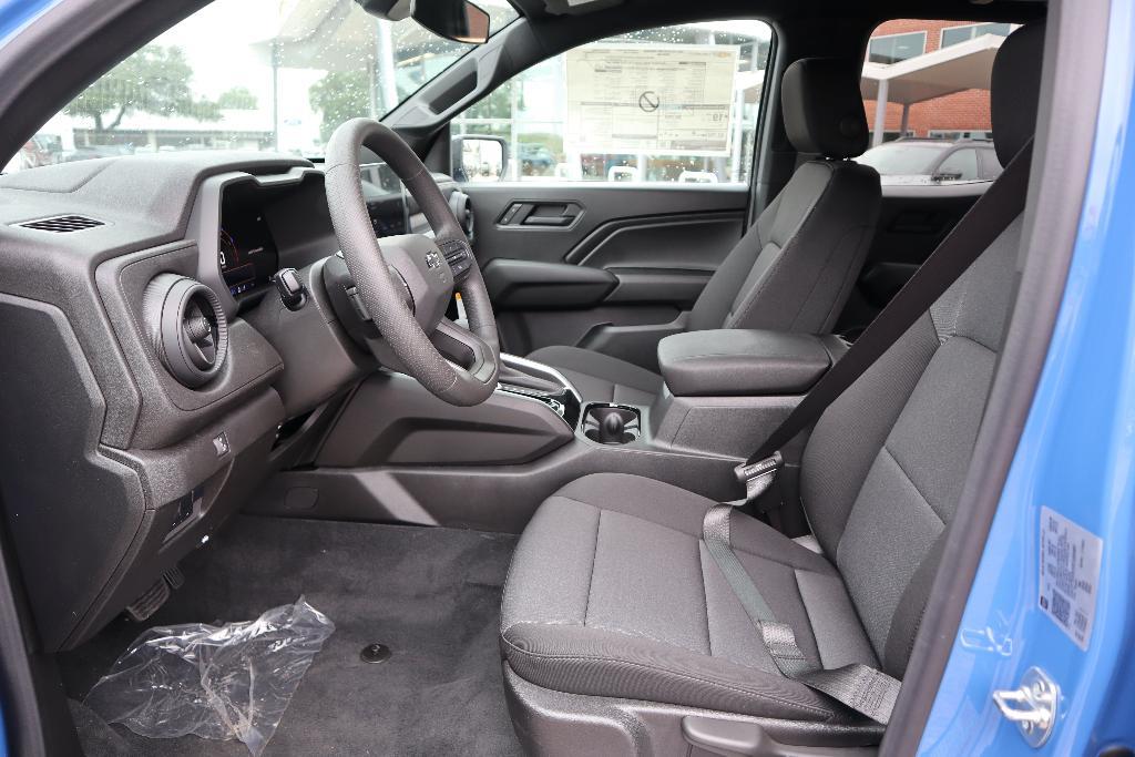 new 2025 Chevrolet Colorado car, priced at $41,115