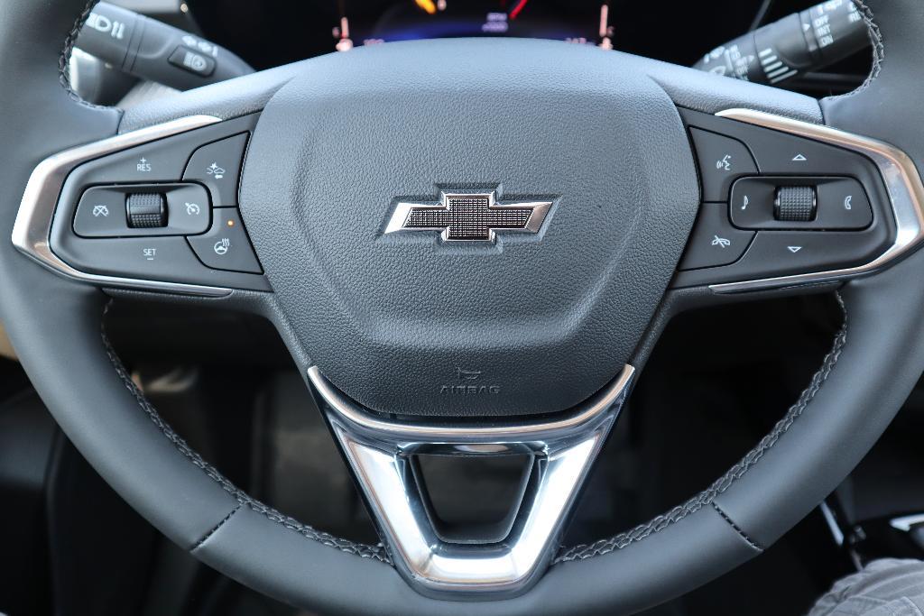 new 2025 Chevrolet Trax car, priced at $28,189