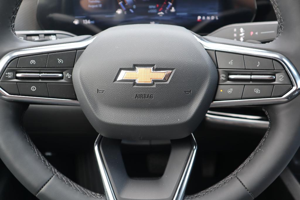 new 2026 Chevrolet Equinox car, priced at $29,995