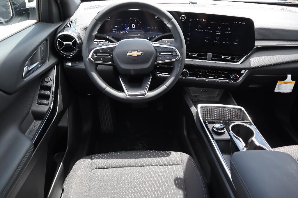 new 2026 Chevrolet Equinox car, priced at $29,995