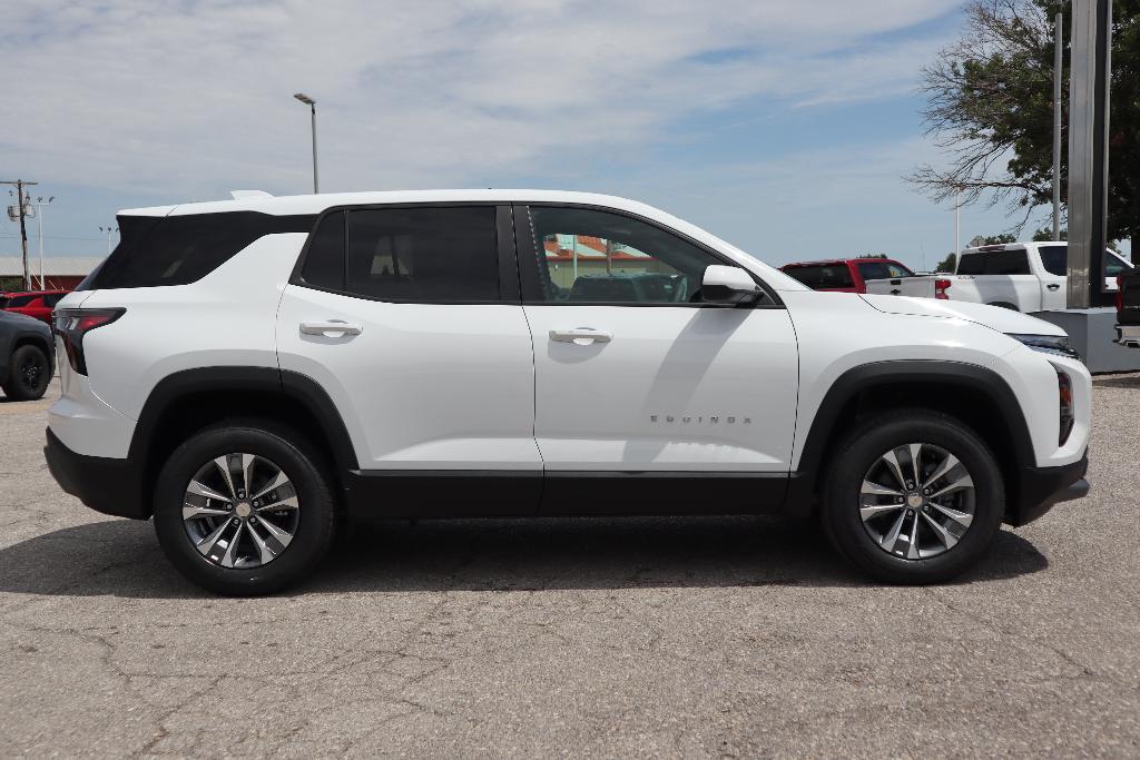 new 2026 Chevrolet Equinox car, priced at $29,995