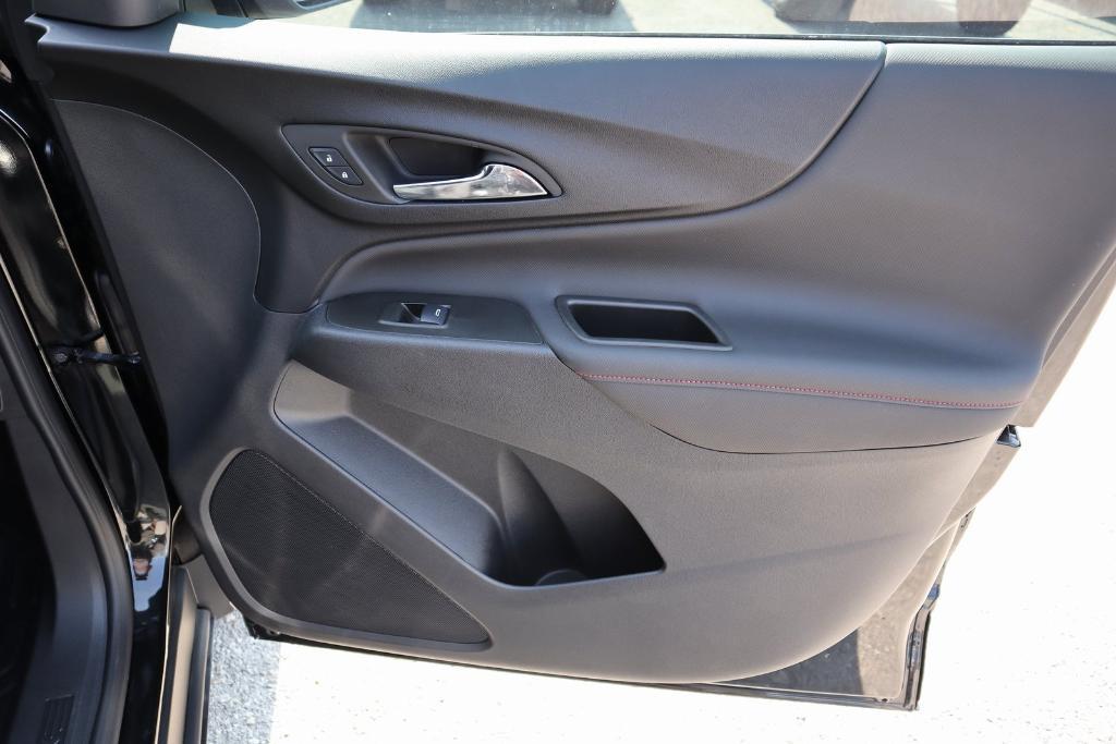 used 2024 Chevrolet Equinox car, priced at $26,977