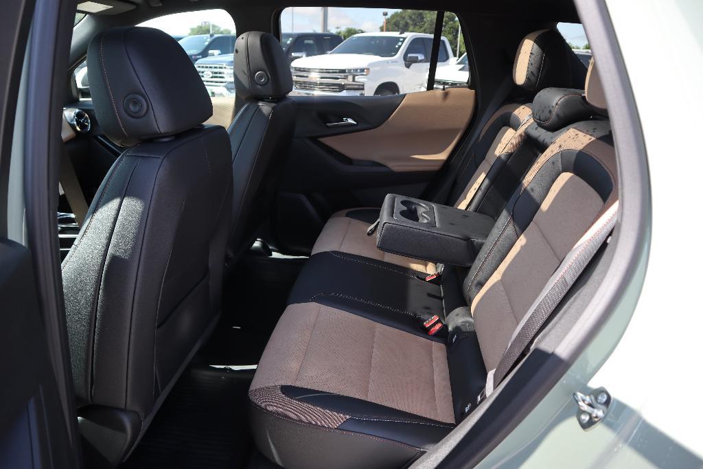 new 2026 Chevrolet Equinox car, priced at $37,135