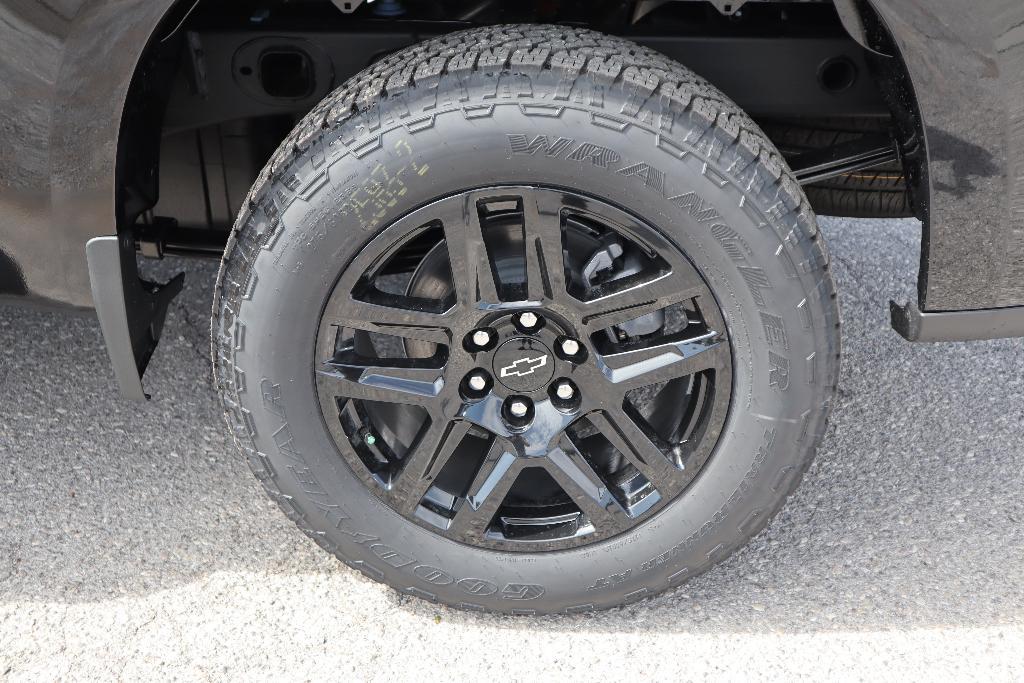 new 2025 Chevrolet Silverado 1500 car, priced at $48,990