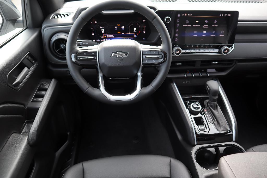 new 2025 Chevrolet Colorado car, priced at $42,020