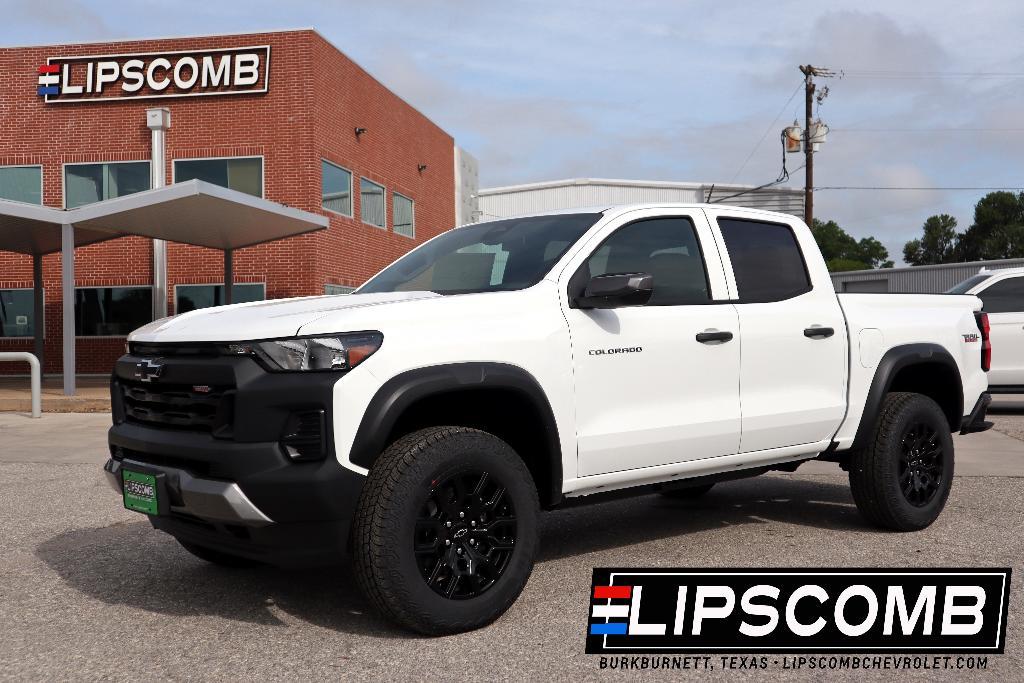 new 2025 Chevrolet Colorado car, priced at $42,020