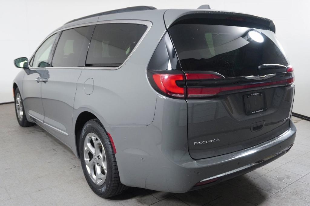 used 2022 Chrysler Pacifica car, priced at $29,977