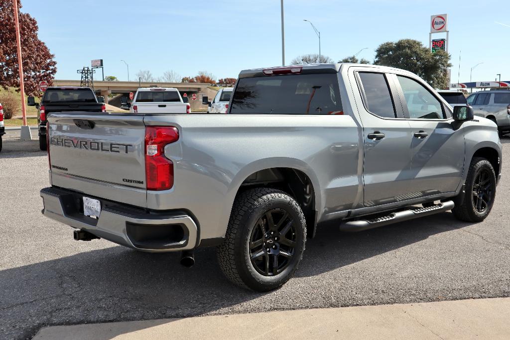 new 2025 Chevrolet Silverado 1500 car, priced at $39,090