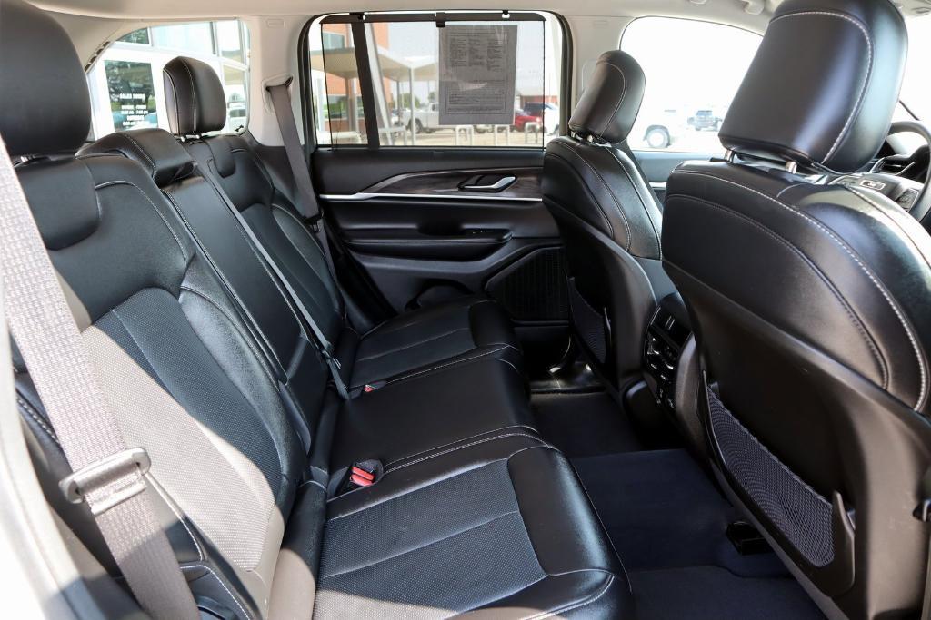 used 2023 Jeep Grand Cherokee car, priced at $31,977