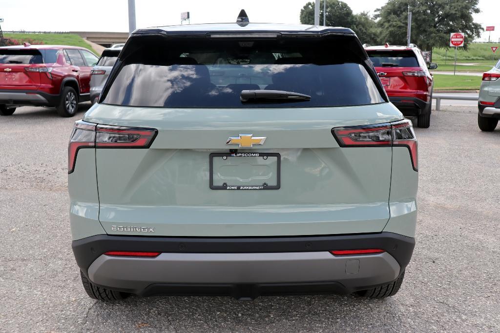 new 2026 Chevrolet Equinox car, priced at $31,935