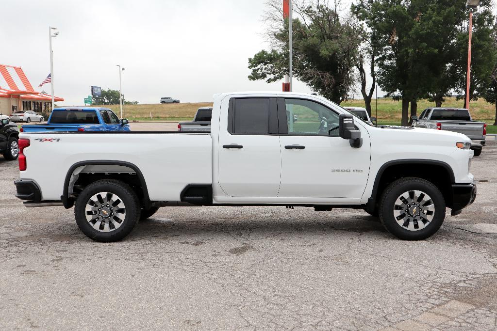 new 2025 Chevrolet Silverado 2500 car, priced at $51,860