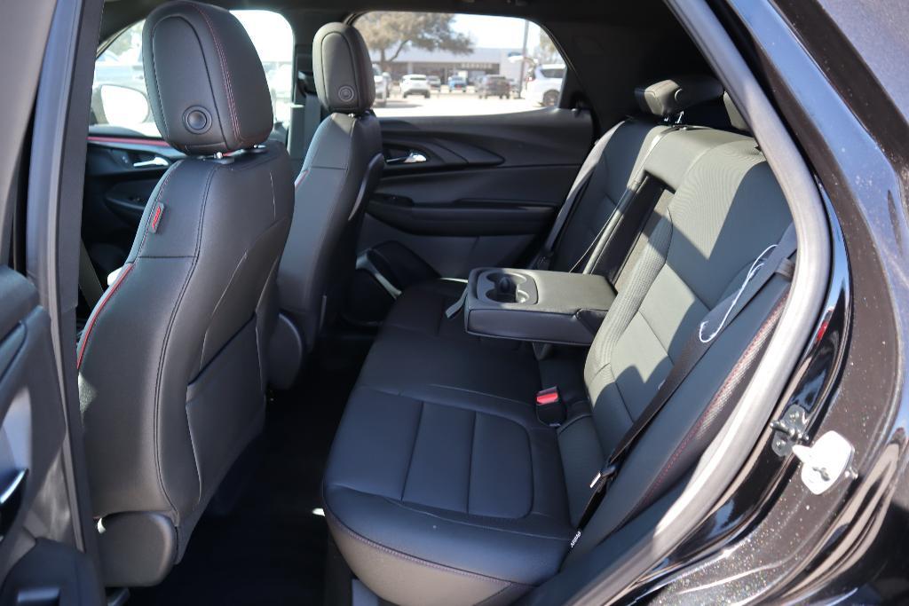 new 2025 Chevrolet TrailBlazer car, priced at $32,075