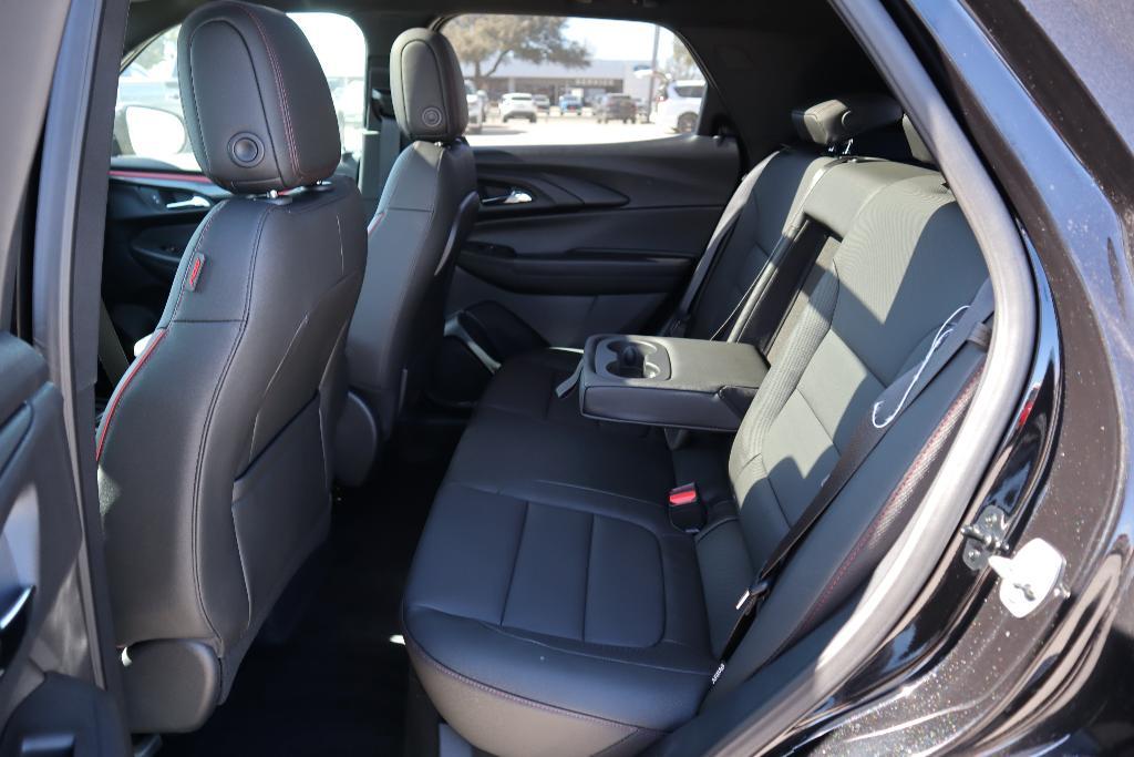 new 2025 Chevrolet TrailBlazer car, priced at $32,075