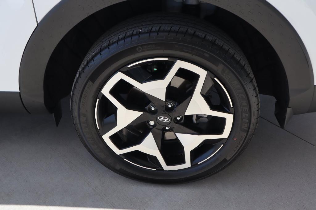 used 2024 Hyundai SANTA CRUZ car, priced at $30,977