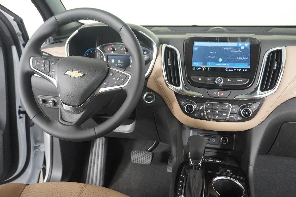 new 2024 Chevrolet Equinox car, priced at $37,030