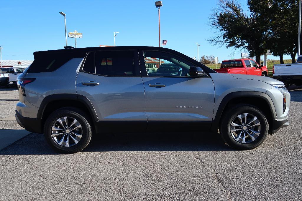 new 2025 Chevrolet Equinox car, priced at $30,490