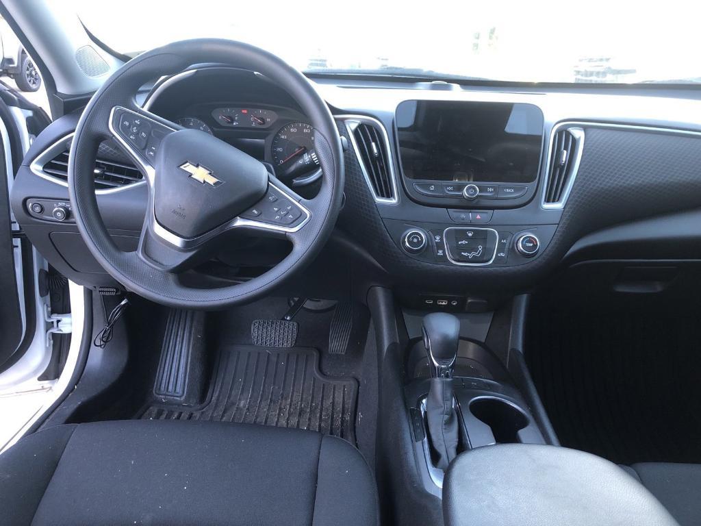 used 2024 Chevrolet Malibu car