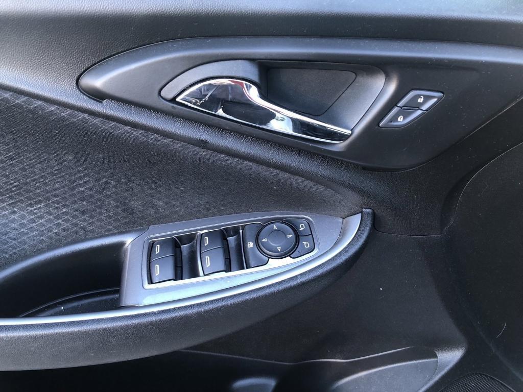 used 2024 Chevrolet Malibu car