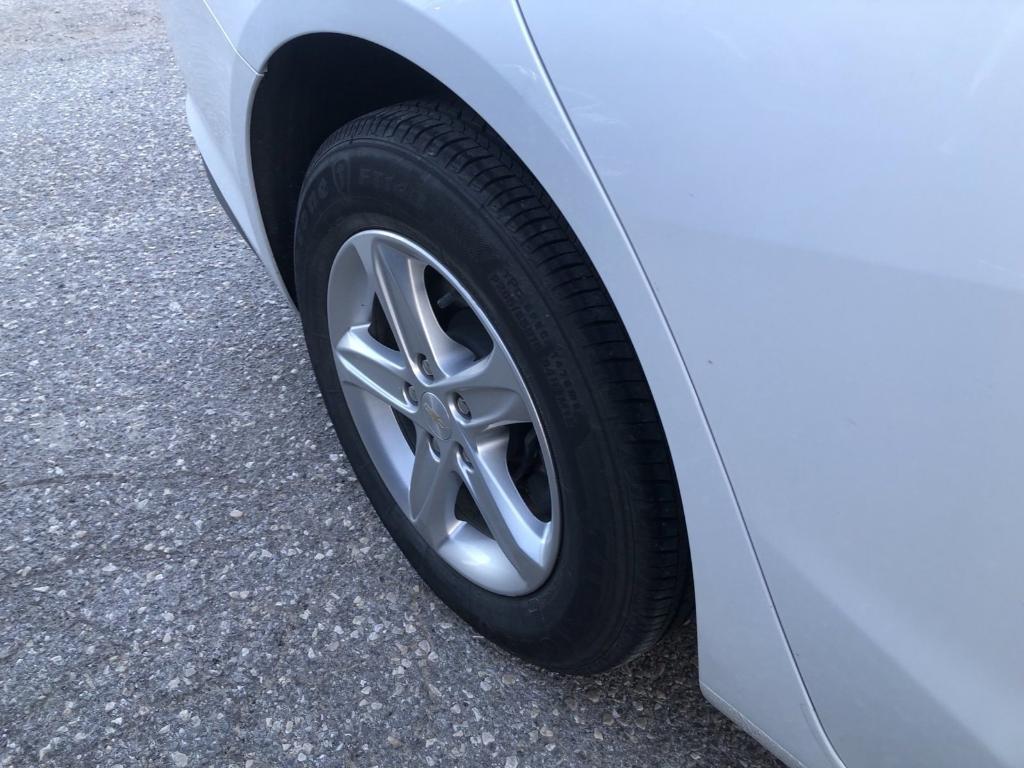 used 2024 Chevrolet Malibu car