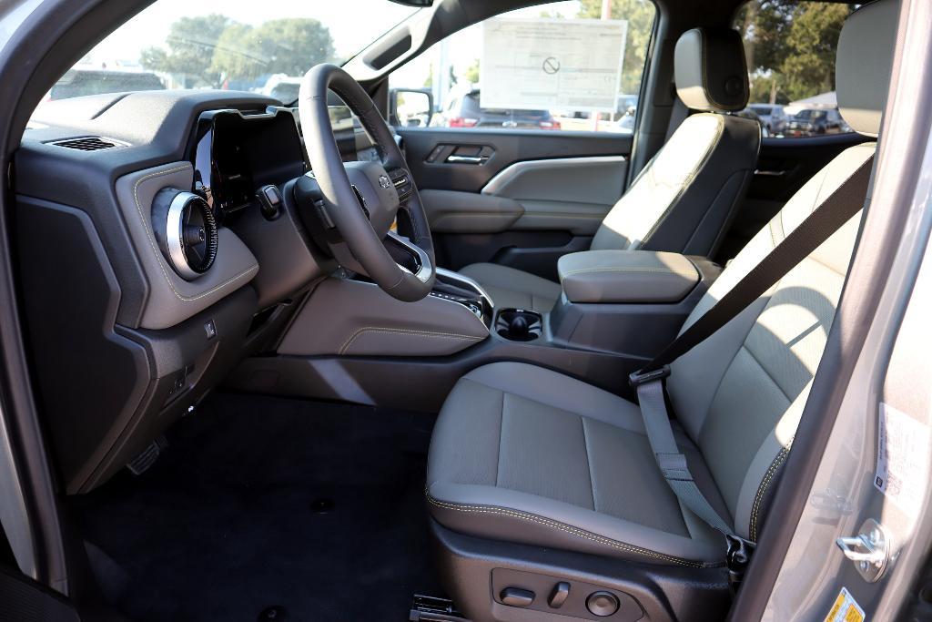 new 2026 Chevrolet Colorado car, priced at $53,620