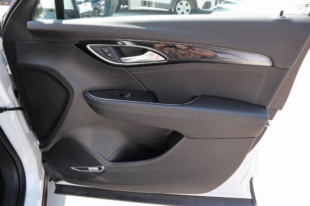 used 2024 Buick Envision car, priced at $28,977