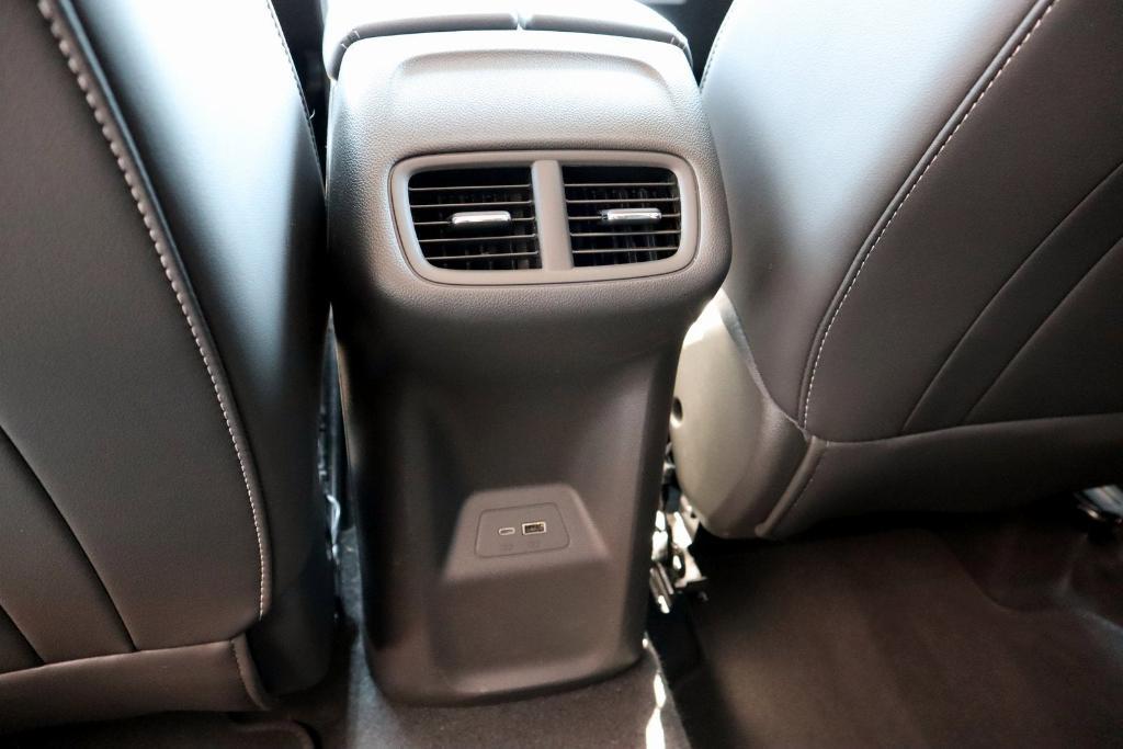 used 2024 Buick Envision car, priced at $28,977