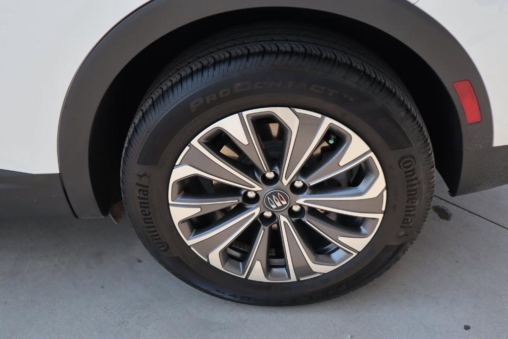 used 2024 Buick Envision car, priced at $28,477