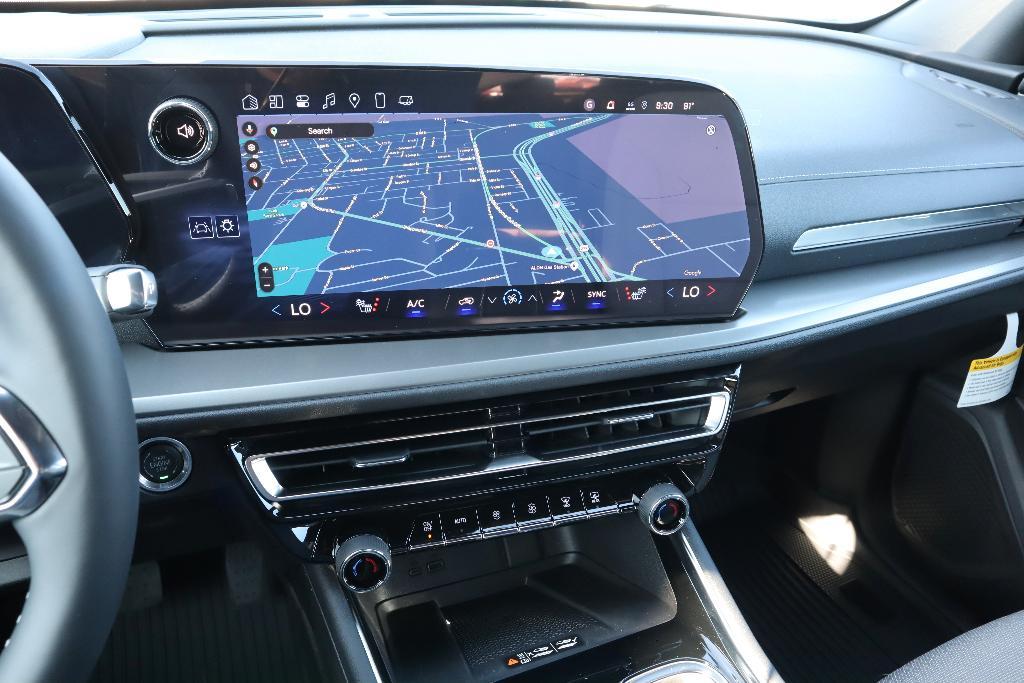 new 2025 Chevrolet Traverse car, priced at $45,345