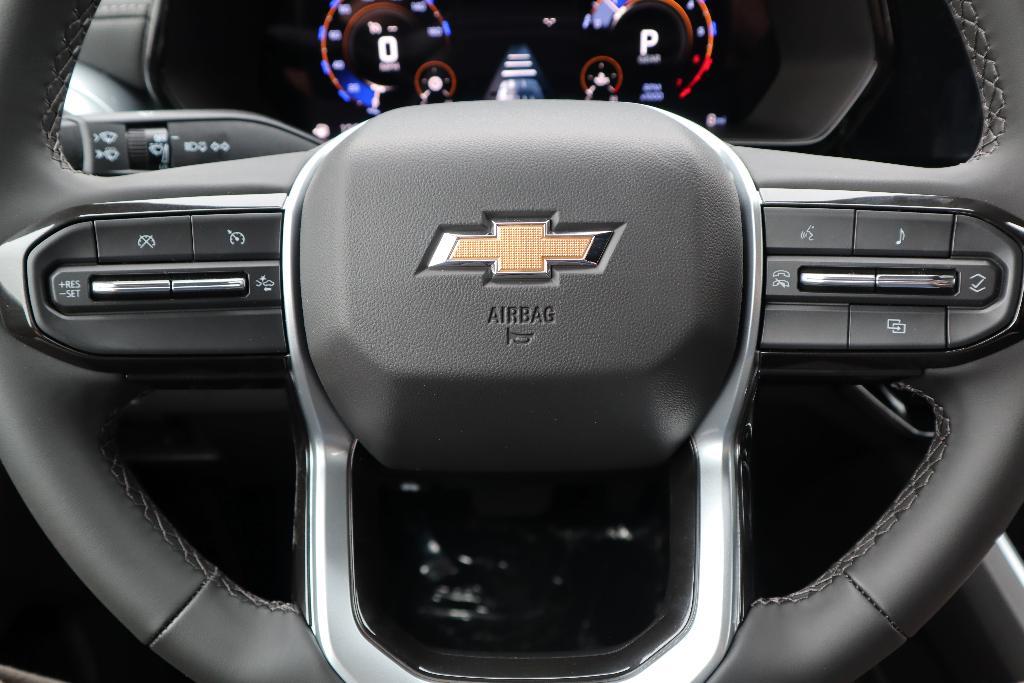 new 2025 Chevrolet Colorado car, priced at $37,230