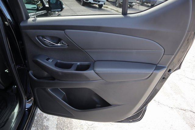 used 2022 Chevrolet Traverse car, priced at $31,977