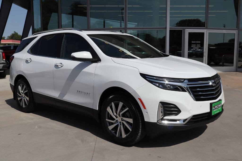 used 2024 Chevrolet Equinox car, priced at $26,977
