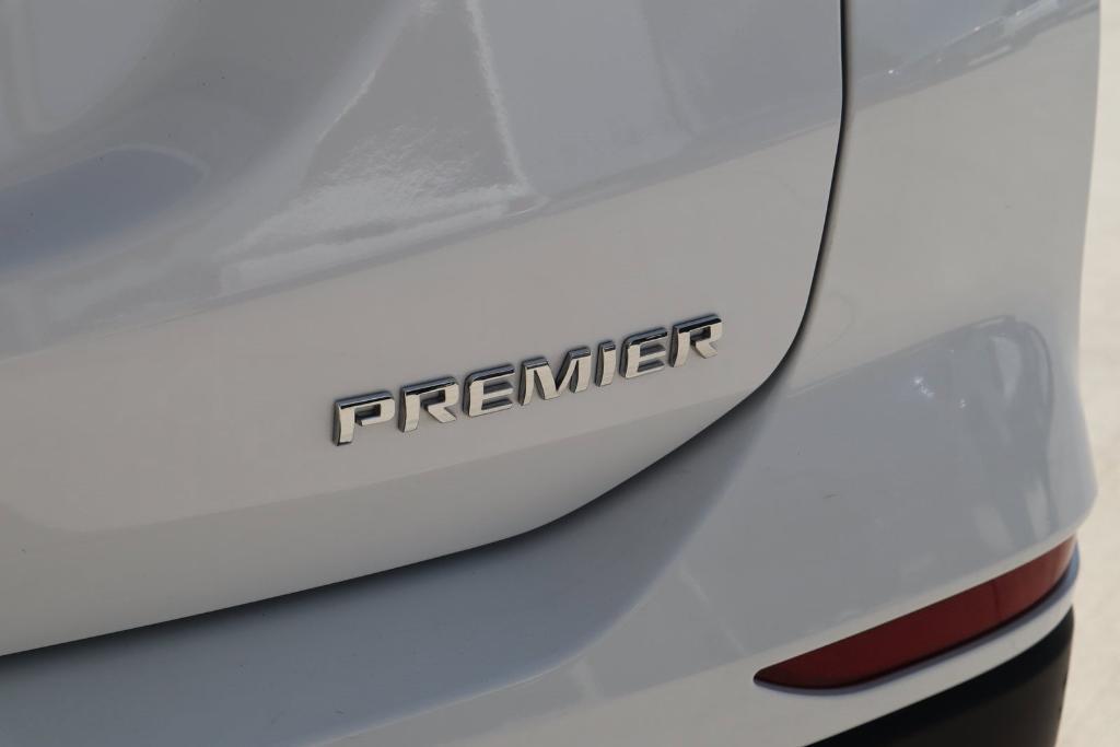 used 2024 Chevrolet Equinox car, priced at $26,477