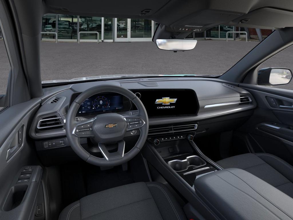 new 2026 Chevrolet Traverse car, priced at $43,920