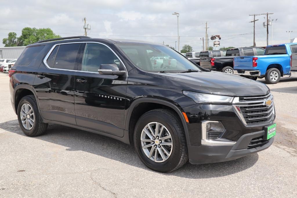 used 2023 Chevrolet Traverse car, priced at $28,977