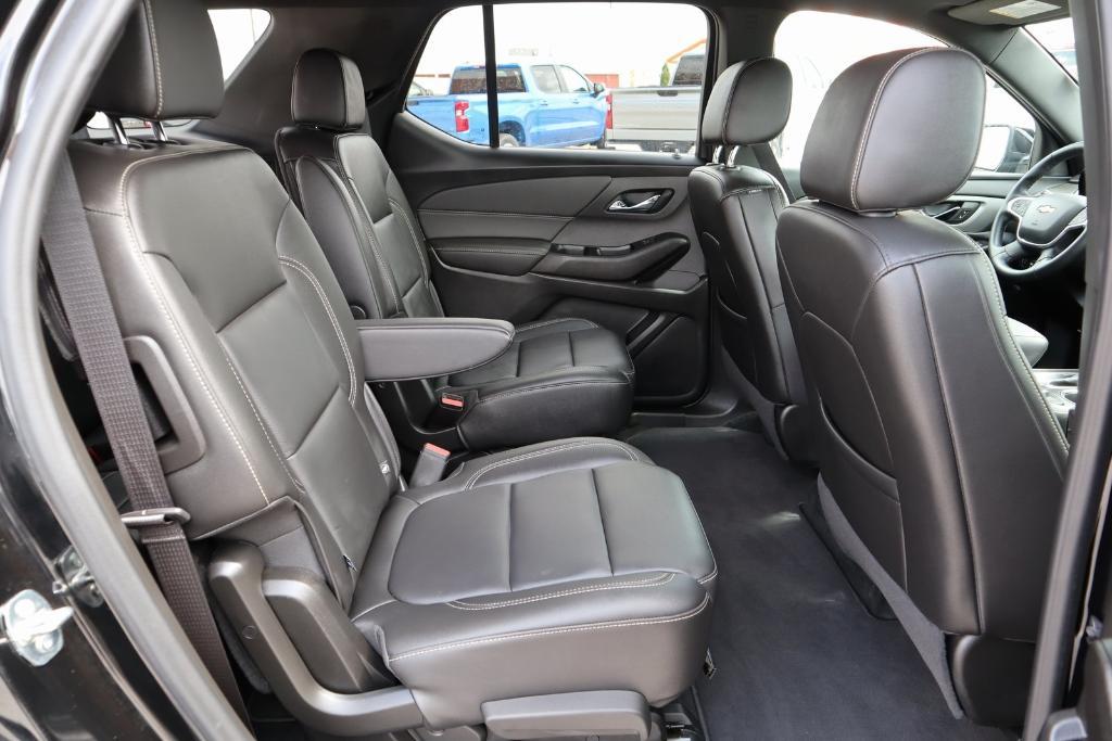used 2023 Chevrolet Traverse car, priced at $28,977